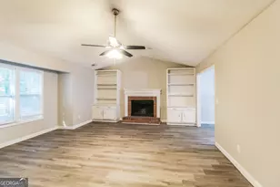 109 Hayes Cir, Rex, GA 30273 - Photo 3