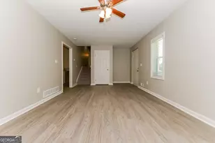 3080 Chippewa Dr, Rex, GA 30273 - Photo 9