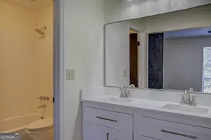 8896 Wellston Ct, Jonesboro, GA 30238 - Photo 21