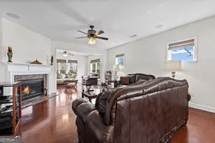 757 Firefly Ct, Griffin, GA 30223 - Photo 7