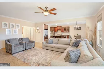 6463 Century Park Place SE, Mableton, GA 30126 - Photo 9