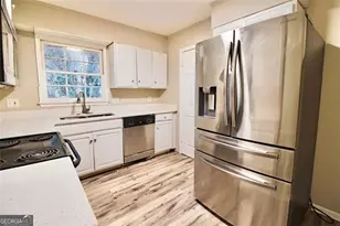 321 Tarragon Way, Atlanta, GA 30331 - Photo 7