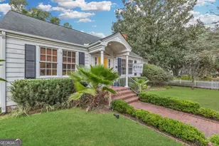 1530 E 51st St, Savannah, GA 31404 - Photo 3