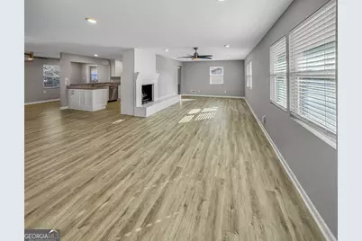 150 Georgia Avenue, Barnesville, GA 30204 - Photo 7