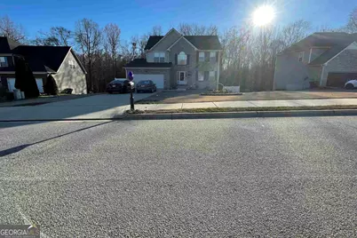 1757 Bennett Drive, McDonough, GA 30253 - Photo 3