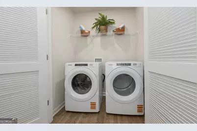 2072 Crossing Road, Stone Mountain, GA 30088 - Photo 29