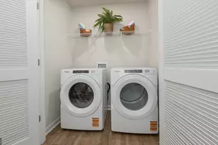 2072 Crossing Rd, Stone Mountain, GA 30088 - Photo 29