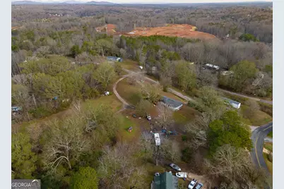 3209 Hall Drive, Gainesville, GA 30501 - Photo 9