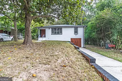 1124 N Beddingfield Drive, Macon, GA 31206 - Photo 1