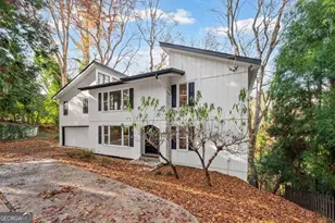 2710 Margaret Mitchell Dr NW, Atlanta, GA 30327 - Photo 3