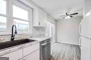 6501 Habersham St, Savannah, GA 31405 - Photo 11