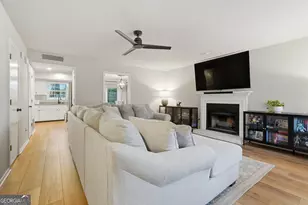 645 Anderson Walk, Marietta, GA 30062 - Photo 3