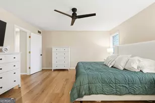 645 Anderson Walk, Marietta, GA 30062 - Photo 13