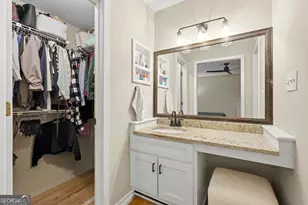 645 Anderson Walk, Marietta, GA 30062 - Photo 15