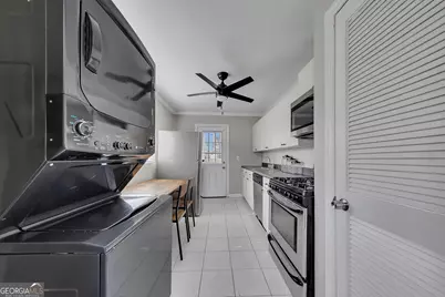 1040 Herndon Street NW #UNIT A, Atlanta, GA 30318 - Photo 7