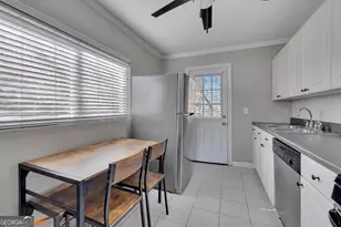 1040 Herndon St NW, Atlanta, GA 30318 - Photo 9