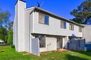 288 Country Club Dr, Jonesboro, GA 30238 - Photo 3