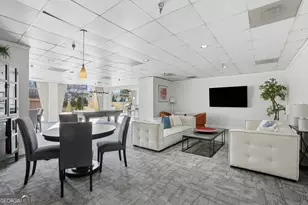 2479 Peachtree Rd NE, Atlanta, GA 30305 - Photo 19