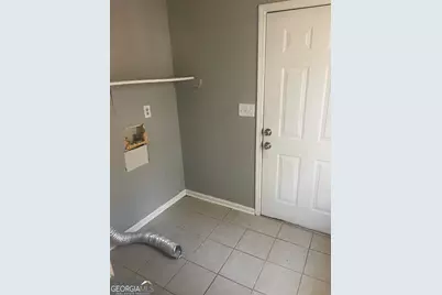 2611 Country Trace #B, Conyers, GA 30013 - Photo 7