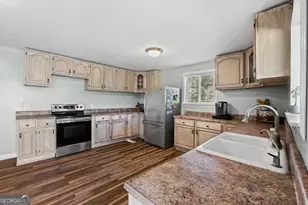 532 Henry Higgins Rd, Jackson, GA 30233 - Photo 11