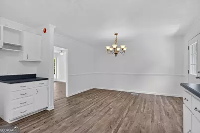 547 Hines Road, Lagrange, GA 30241 - Photo 9