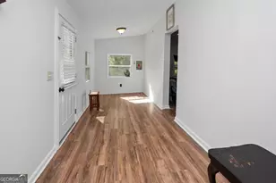 105 Poplar St, Hogansville, GA 30230 - Photo 5