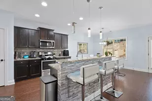 2040 Harvest Ridge Cir NE, Buford, GA 30519 - Photo 15