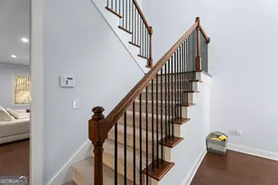 2040 Harvest Ridge Cir NE, Buford, GA 30519 - Photo 17