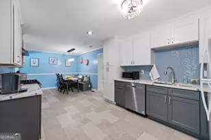 5461 Francis Dr SW, Lilburn, GA 30047 - Photo 5