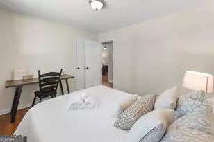 5461 Francis Dr SW, Lilburn, GA 30047 - Photo 17