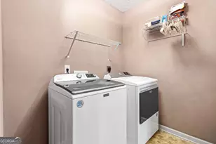 225 Long Creek Dr, Covington, GA 30016 - Photo 13