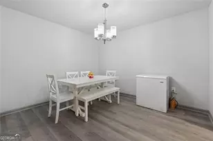 3102 Fairington Village Dr, Lithonia, GA 30038 - Photo 9