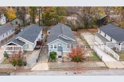 1033 Palmetto Avenue SW, Atlanta, GA 30314 - Photo 17