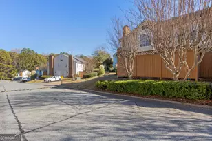 5554 Clover Rise Ln, Norcross, GA 30093 - Photo 3