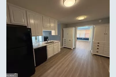 39 English Court, Byron, GA 31008 - Photo 3