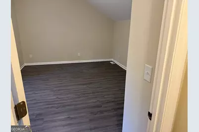 888 Timbercrest Court, Lithonia, GA 30058 - Photo 11