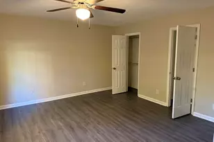 888 Timbercrest Ct, Lithonia, GA 30058 - Photo 5