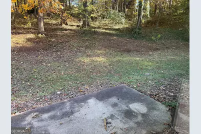 888 Timbercrest Court, Lithonia, GA 30058 - Photo 13