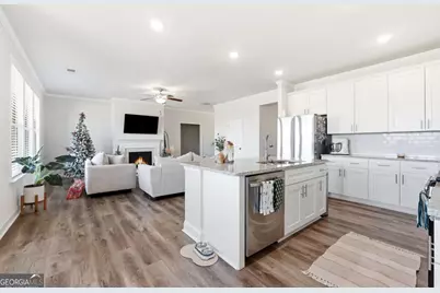 140 Lott Creek Court, Braselton, GA 30517 - Photo 9