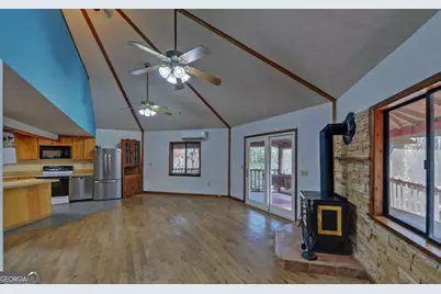 15 Trails End Run, Blue Ridge, GA 30513 - Photo 5