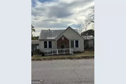 508 Pine Street, West Point, GA 31833 - Photo 1