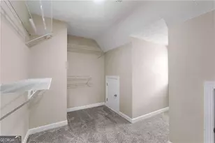 1811 Lake Cove Dr SW, Atlanta, GA 30331 - Photo 29