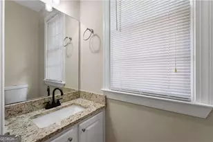 1811 Lake Cove Dr SW, Atlanta, GA 30331 - Photo 11