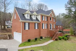 1811 Lake Cove Dr SW, Atlanta, GA 30331 - Photo 37