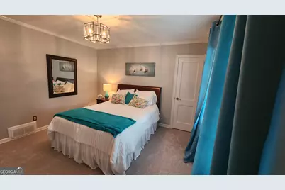 2132 Clairmont Road, Decatur, GA 30033 - Photo 7