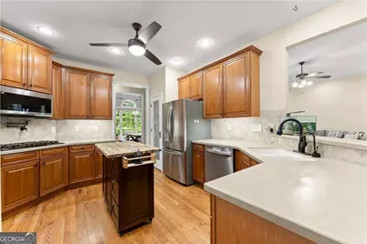 825 Mill Garden Place, Cumming, GA 30040 - Photo 15