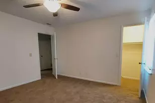 727 S Main St, Hinesville, GA 31313 - Photo 17