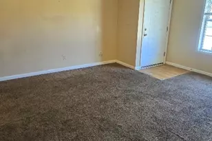 2317 Laura Ct NE, Milledgeville, GA 31061 - Photo 3