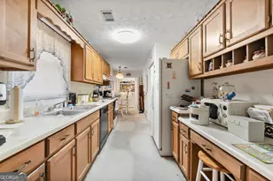 2203 Liberty Ln SW, Conyers, GA 30094 - Photo 9