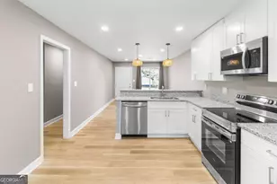 2039 Nettie Ct, Decatur, GA 30032 - Photo 3